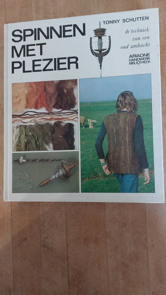 CO-WORKING COLLECTIVE : Vintage and more - Herbalana